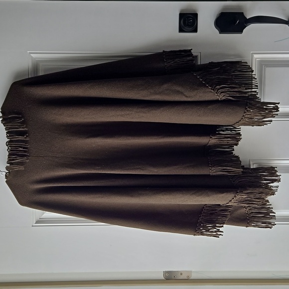 Coldwater Creek Olive Green Fringe Poncho - Picture 3 of 5